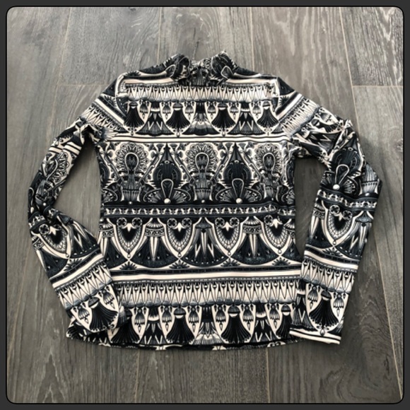 Blackmilk ART DECO HIGH NECK LONG SLEEVE TOP - LIMITED - Picture 9 of 11